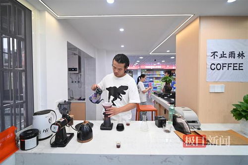 湖北鄂州首家人才客廳開門迎客,武漢新城 華容 人才創(chuàng)新服務中心揭牌