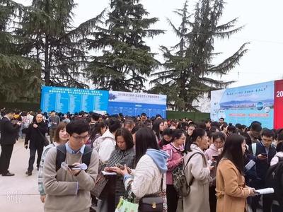 嘉善“引才列車”開往北京、武漢、南京.如何搶抓引才先機(jī)?看這里!